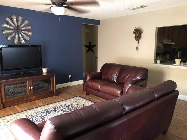 Living Room - 7253 Artisan Ln