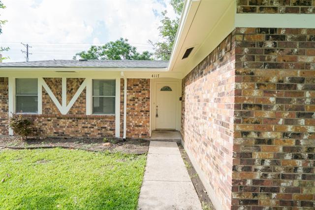 Foto del edificio - 4117 Lindenwood Ln