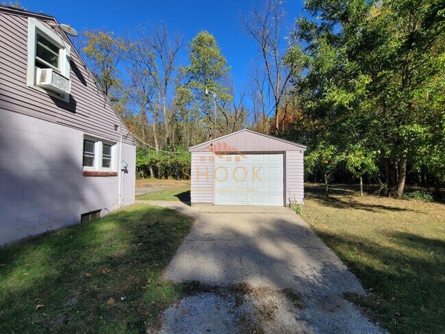 Foto del edificio - Rural Living on 3/4 Acre
