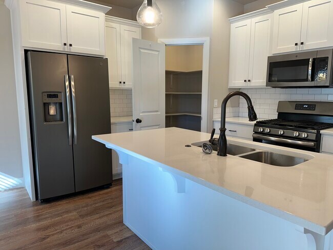 Foto del edificio - 3083 W 1750 S