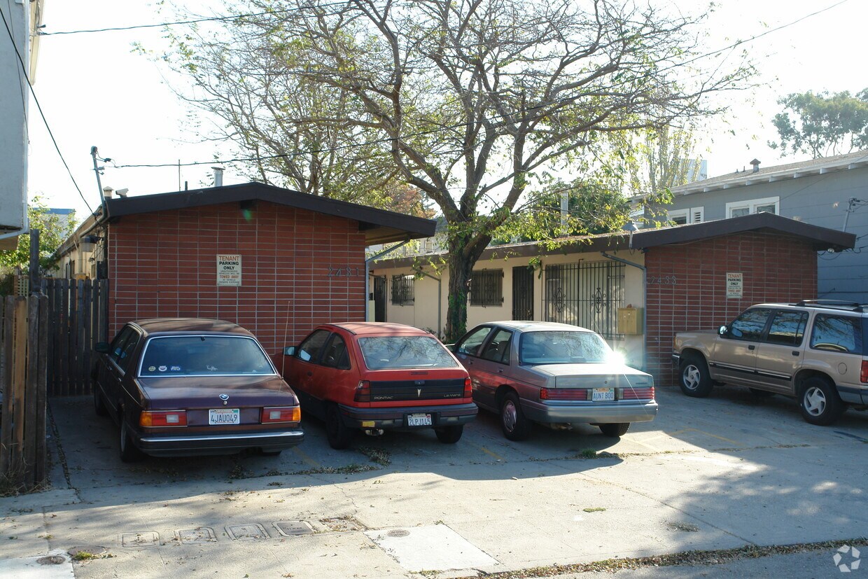Primary Photo - 2431 7th St