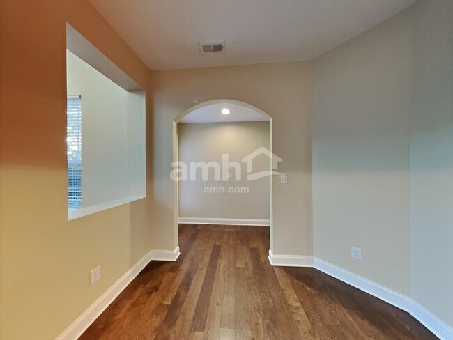 Foto del edificio - 15701 Seafield Ln