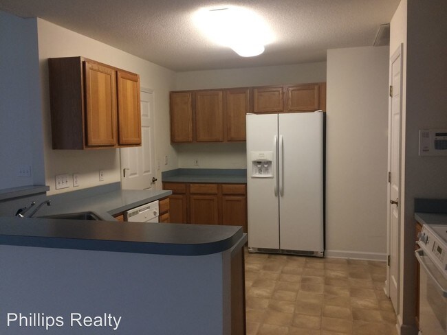 Building Photo - 1609 Heathmuir Dr