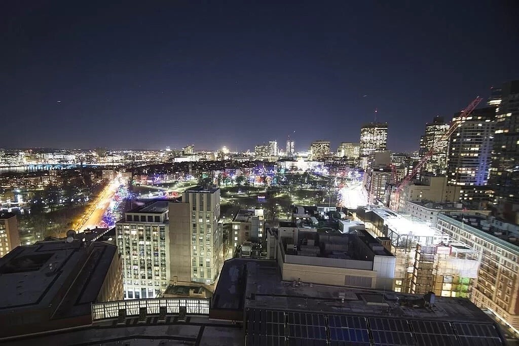 Foto del edificio - 100 Stuart St