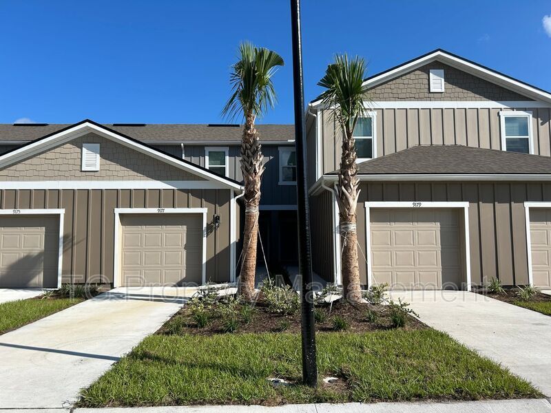 Foto principal - 9177 Stony Brk Rd