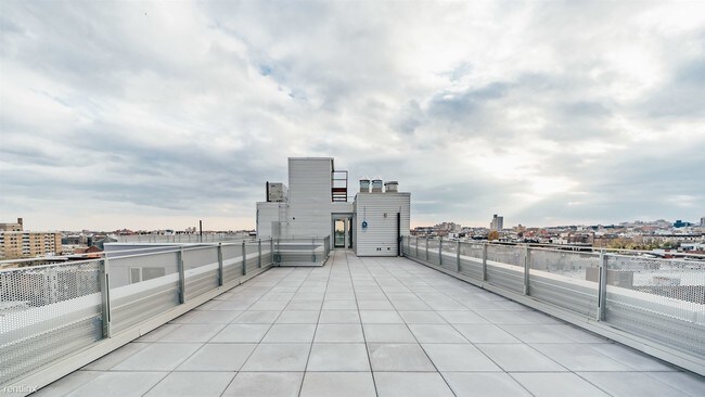 Foto del edificio - 1247 Atlantic Ave