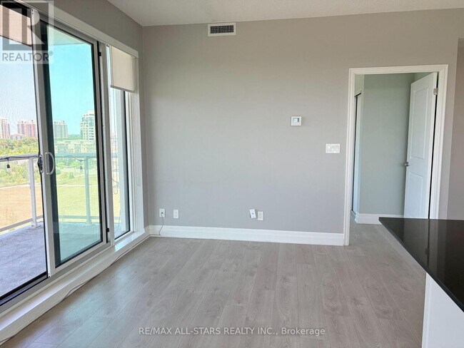 Building Photo - 10 Rouge Valley Dr W