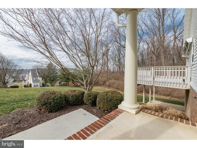 Building Photo - 418 Oak Hill Ln