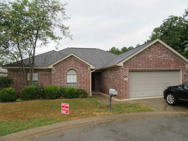 Building Photo - 9007 Shell Cove