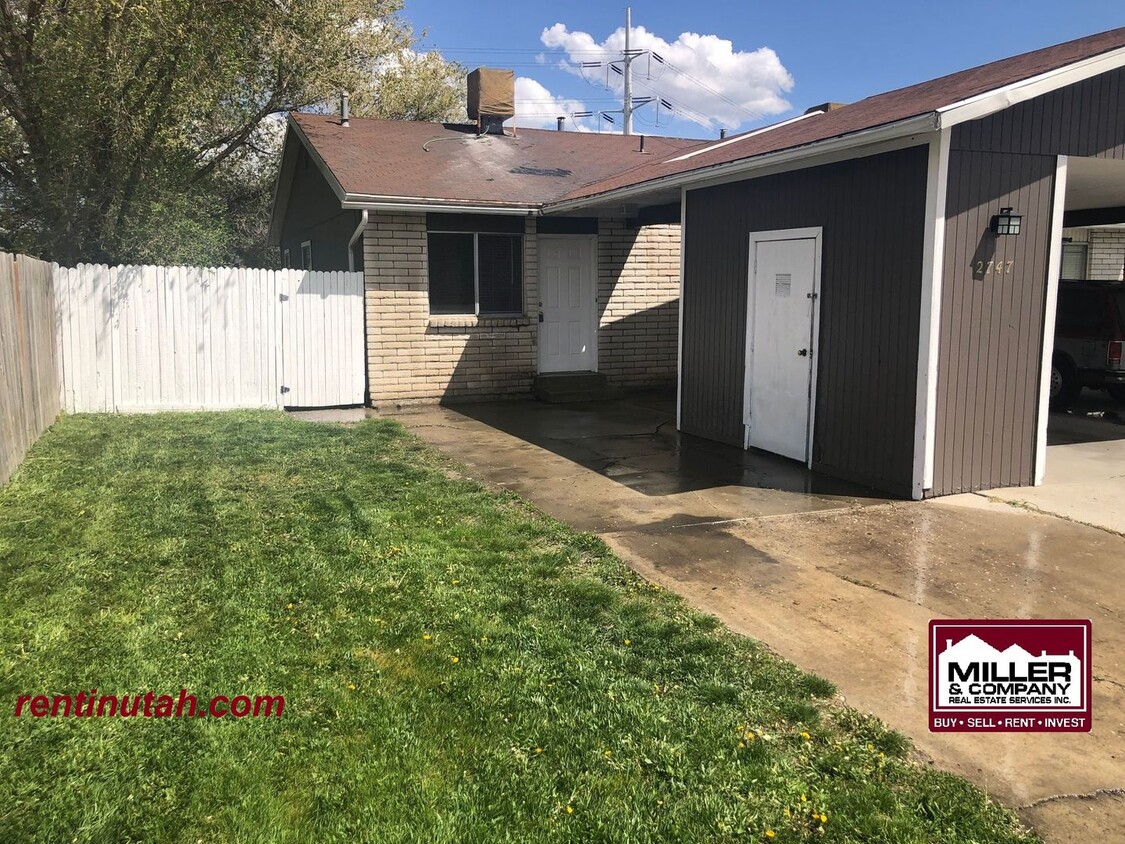 Primary Photo - 2747 S 2855 W