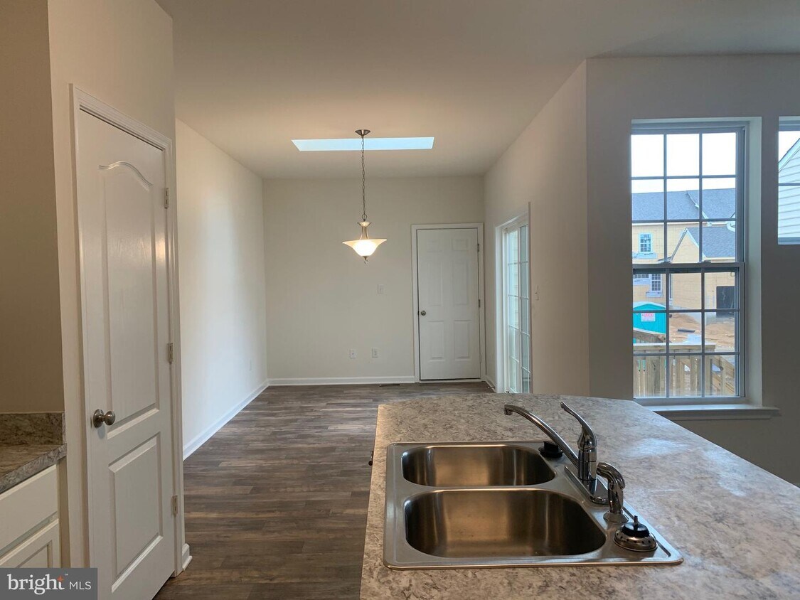 Foto principal - 258 N Bayberry Pkwy