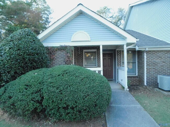 Building Photo - 1101 Liberty Dr