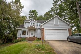 Building Photo - 115 Winterberry Dr