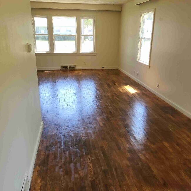 Foto del edificio - 1434 Monroe St