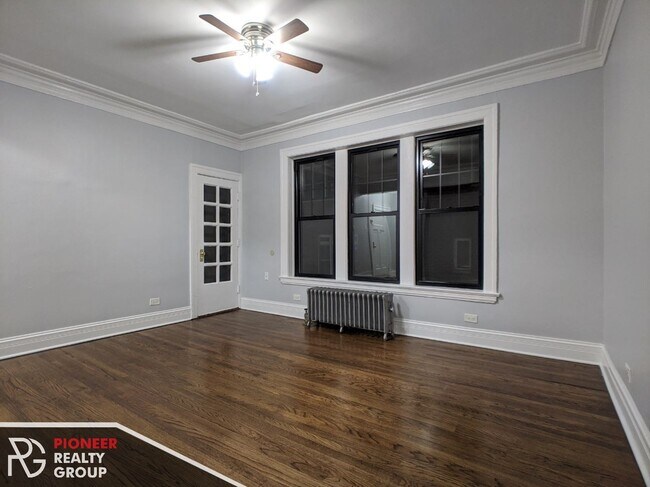 Building Photo - 6109 N Winthrop Ave