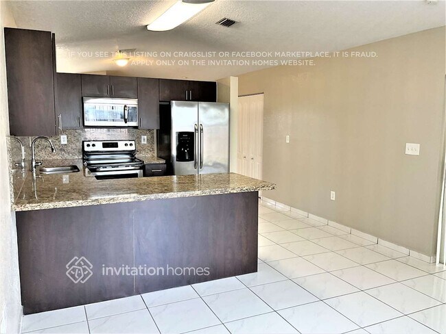 Building Photo - 15445 SW 138th Ave