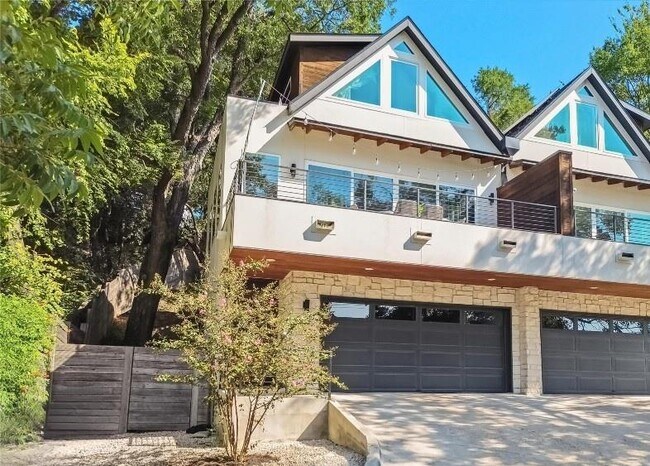 Foto del edificio - 2712 Oak Springs Dr