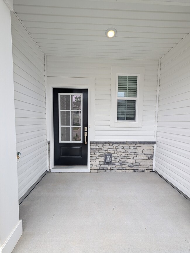 Building Photo - 1809 Pheasant Trce Cir