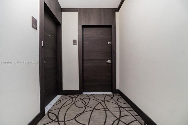 Foto del edificio - 20515 E Country Club Dr