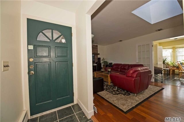 Building Photo - 38 Glenridge Ave