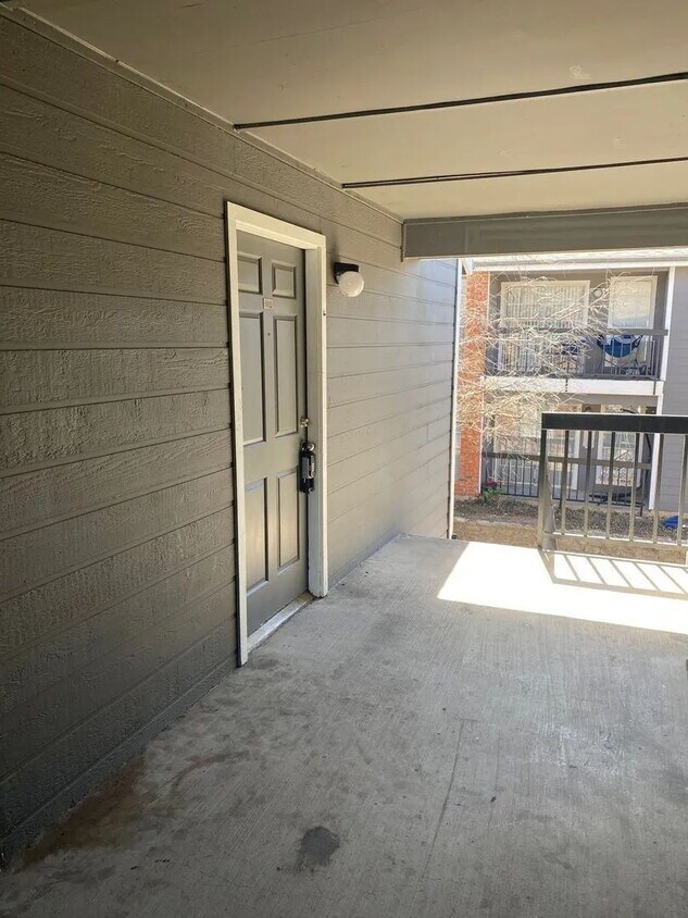 Primary Photo - Charming 1-Bedroom Condo in Gated North Da...