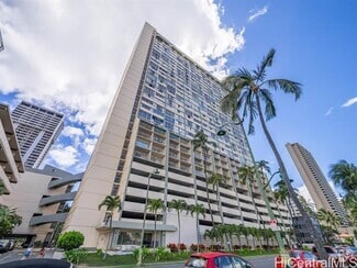 Building Photo - 2211 Ala Wai Blvd