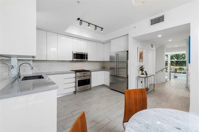 Foto del edificio - 41 N Shore Dr