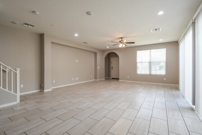 Building Photo - 12314 W Cactus Blossom Trail