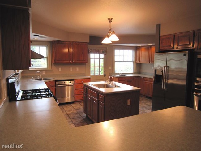 Foto del edificio - 225 SW Whitaker St