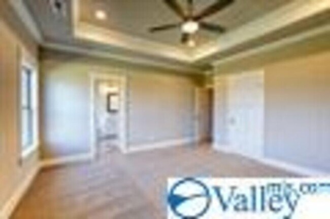 Building Photo - 111 Caspian Ln