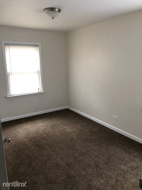 Foto del edificio - 3 br, 1 bath House - 7268 Evergreen Ave