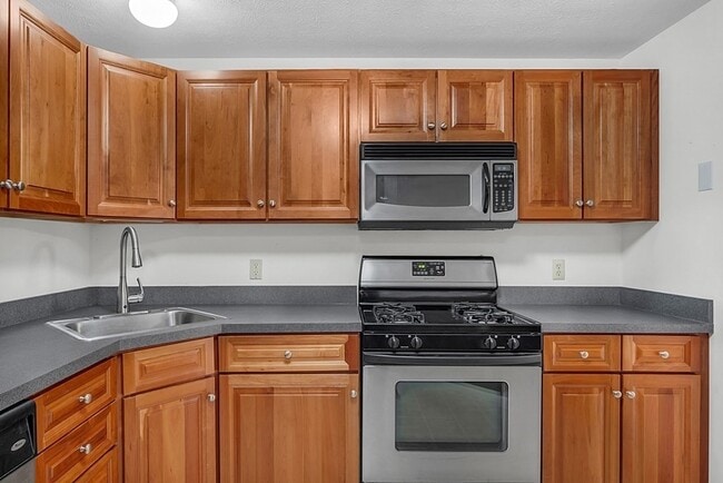 Building Photo - 30 Caspian Way