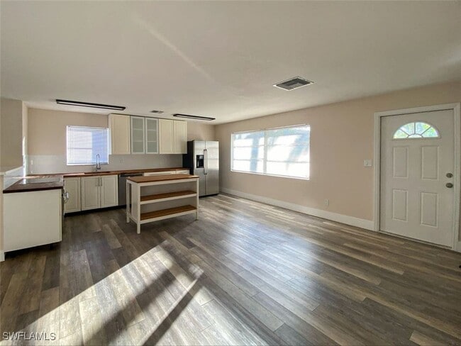 Foto del edificio - 550 14th St N