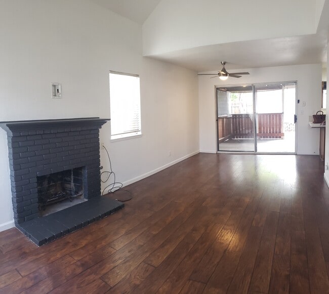 Foto del edificio - 2329 N Clark St