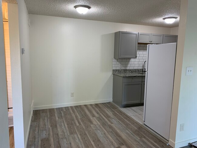 Building Photo - 10211 Ura Ln