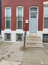 Building Photo - 1404 Aisquith St