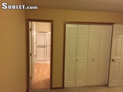 Building Photo - 910 Wescott Trl