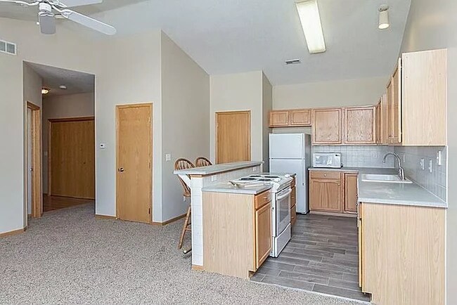 Cocina - 950 67th St