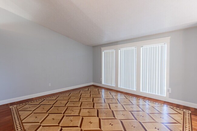 Foto del edificio - 7319 N Perry St