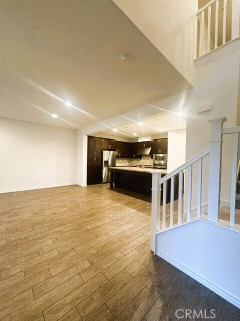 Building Photo - 18043 Burke Ln