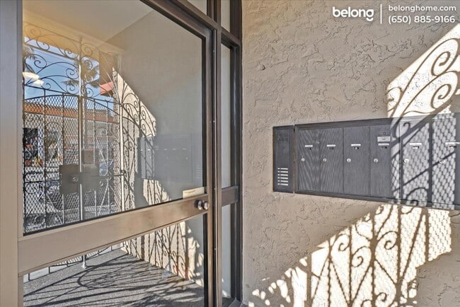 Building Photo - 4180 Mission St
