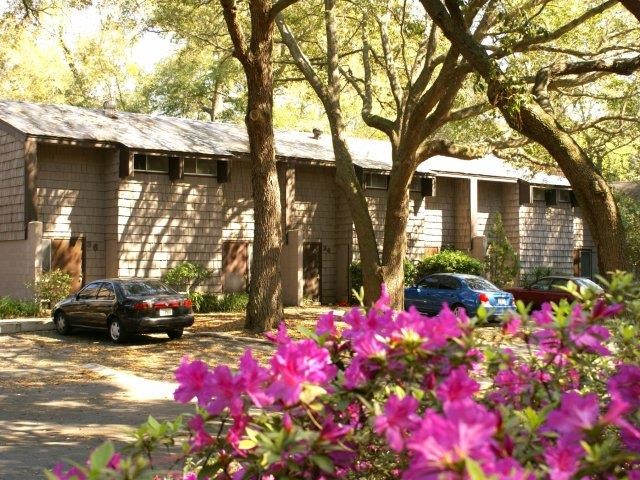 Foto del edificio - Bridgelight Townhomes