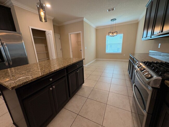 Building Photo - Spacious Home in Growing Area of St. Johns...