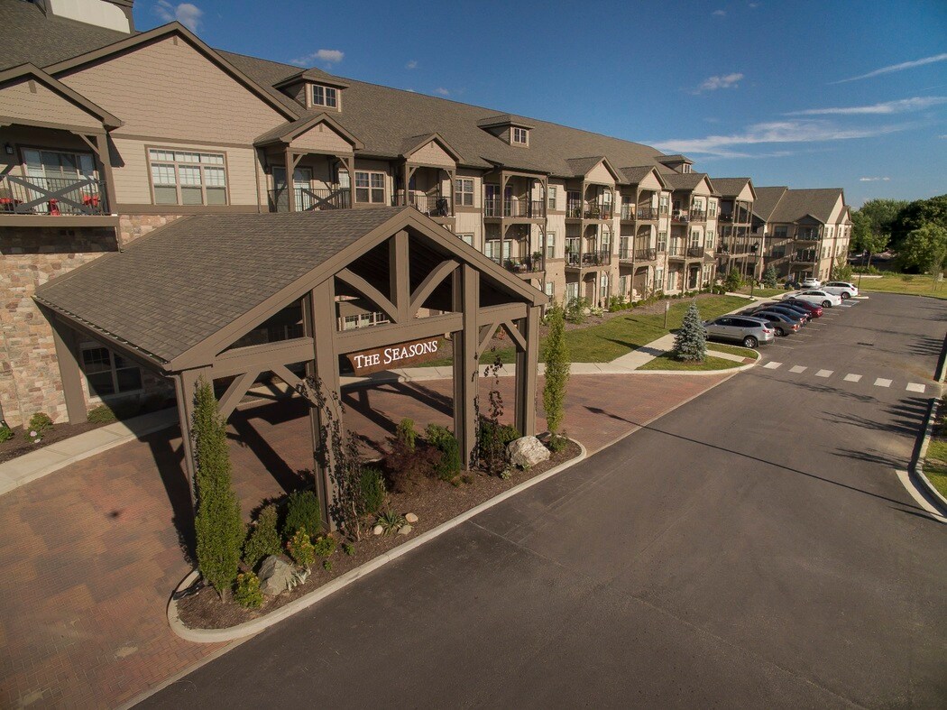 Foto principal - 9815 Westfield Blvd