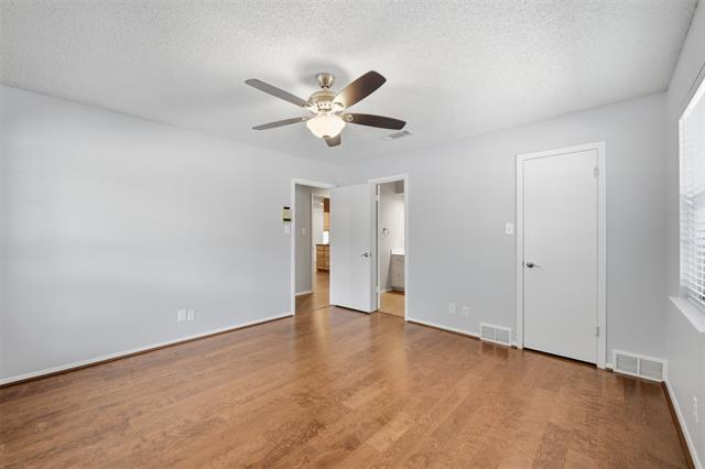 Foto del edificio - 6117 Lantana Ln