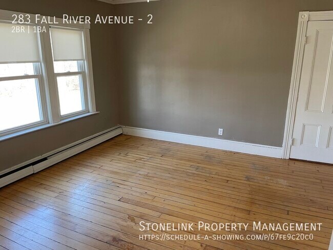 Foto del edificio - 283 Fall River Avenue