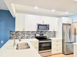 Building Photo - 3605 S Ocean Blvd