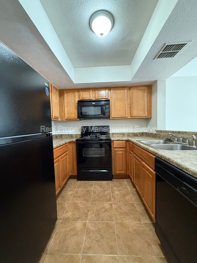 Photo - 1331 W Baseline Rd Apartment