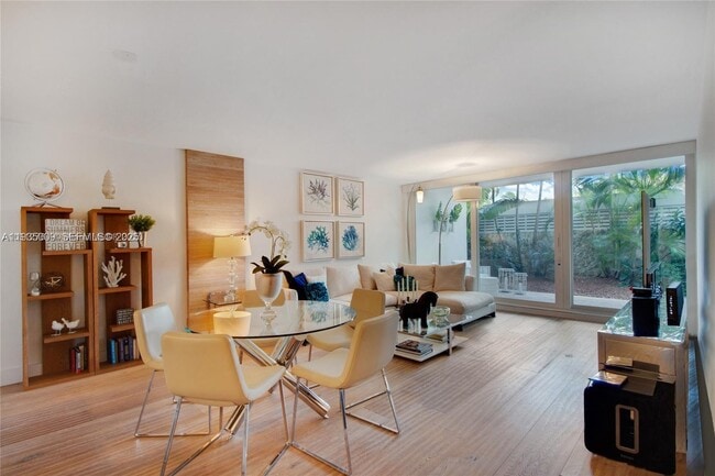 Foto del edificio - 155 Ocean Ln Dr