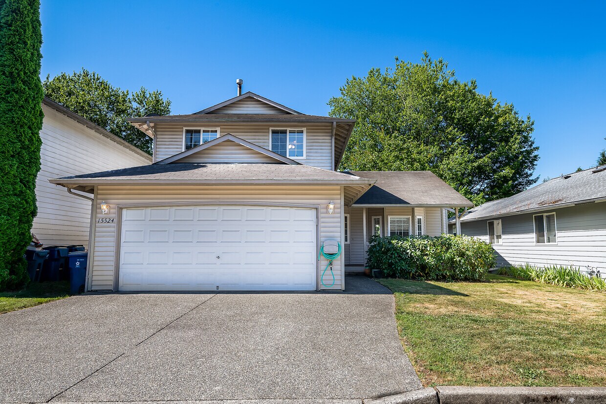Primary Photo - 15524 Chestnut Dr SE
